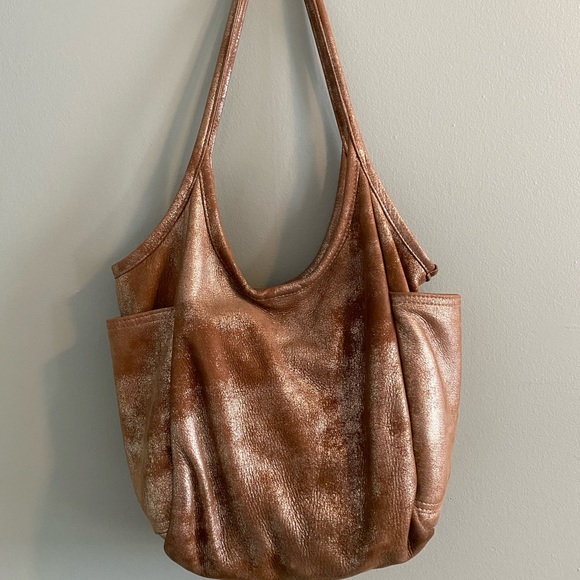 Elegant Gold and Silver Tote Bag - Picture 2 of 9